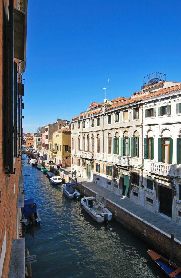 Ca Corte Nova Design Apartment With Canal View البندقية المظهر الخارجي الصورة